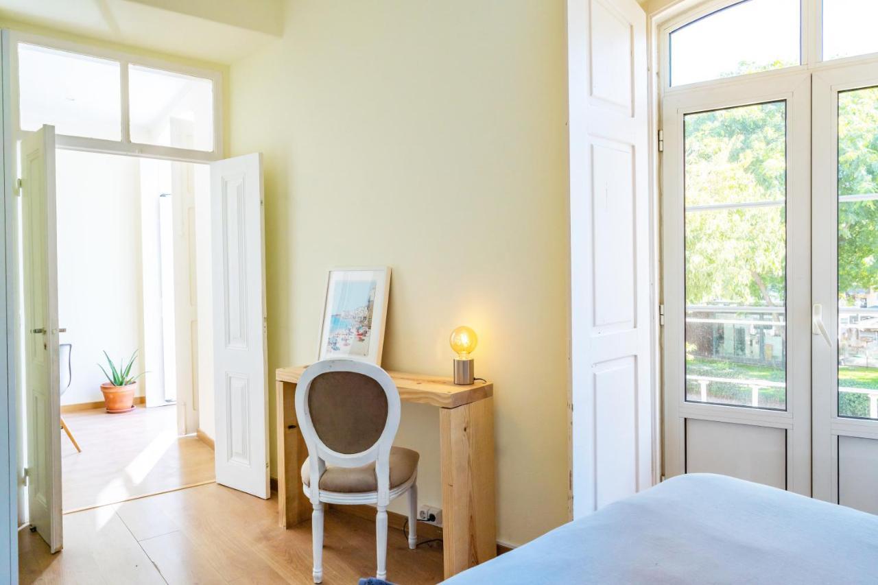 Casa St Yves - Sunny Flat In Setubal On Av Luisa Todi Apartment Bagian luar foto